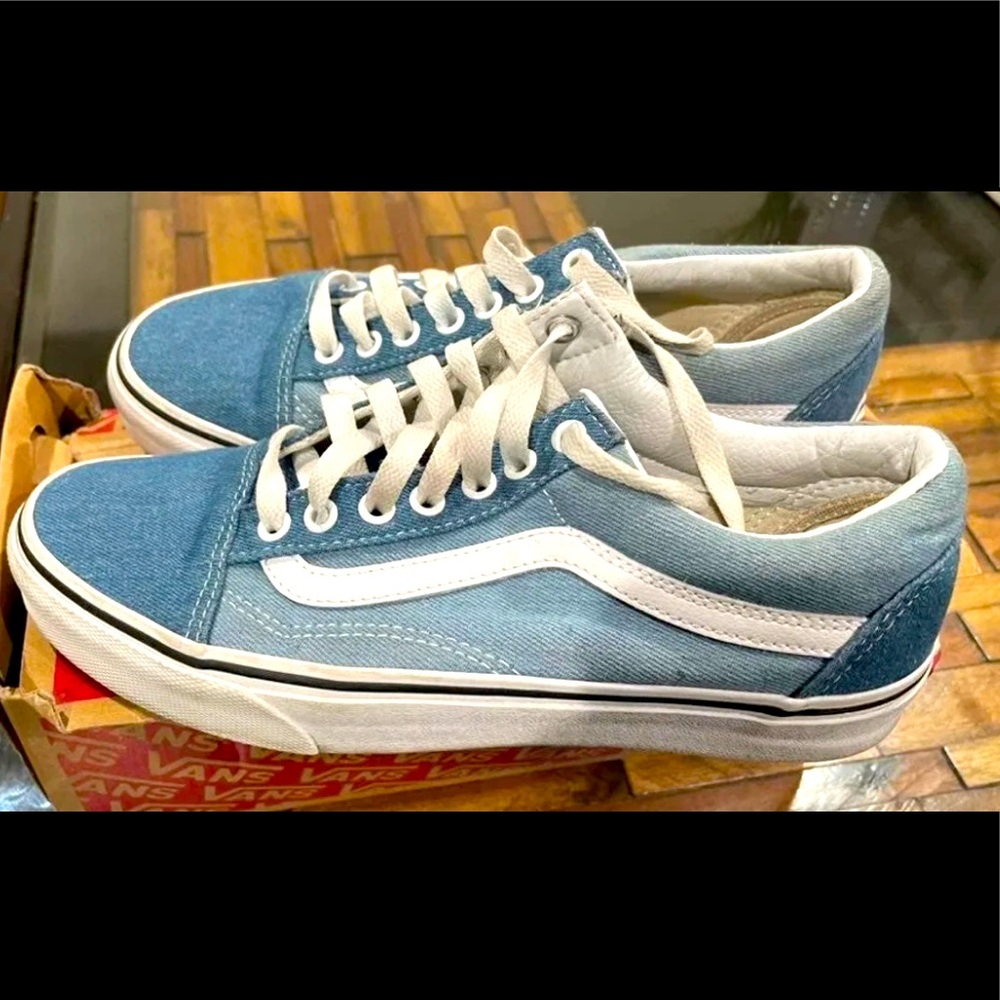 Vans
